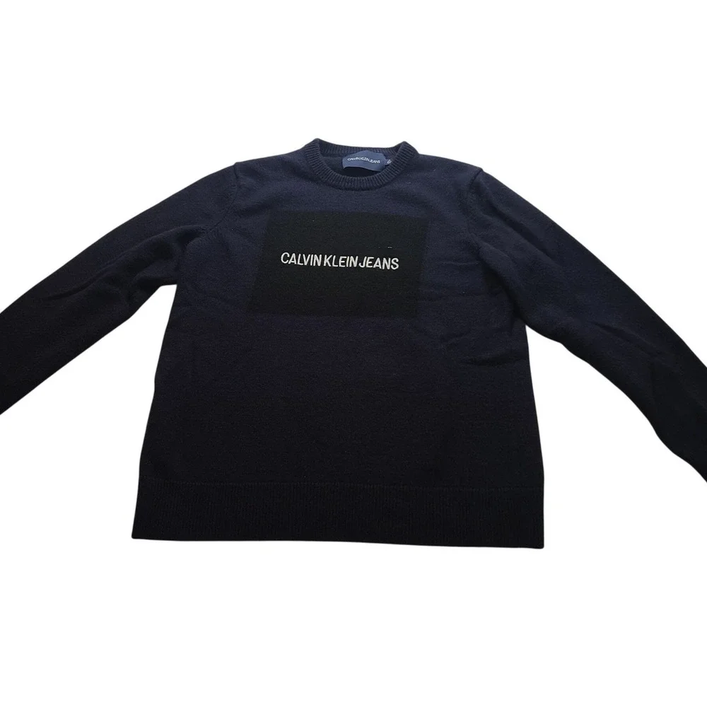 Calvin Klein Jeans Men's Navy Blue Logo Patch Crewneck Knit Sweater Large